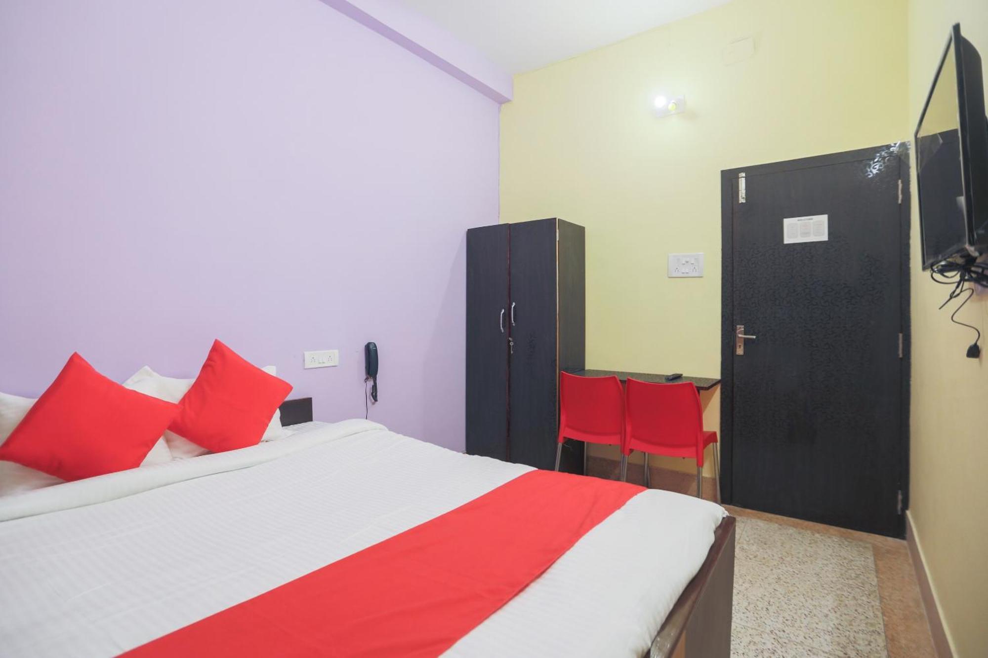 Hotel O Pg Guest House Калькутта Экстерьер фото